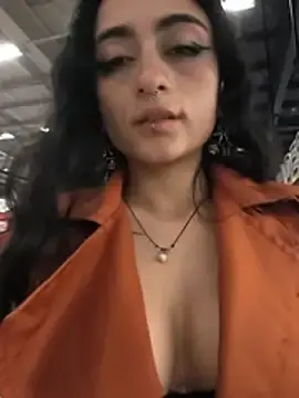 Lila_Desiree  live sex cam