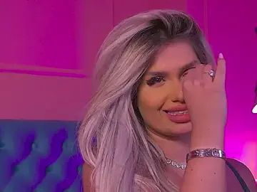 LorrySkye  live sex cam