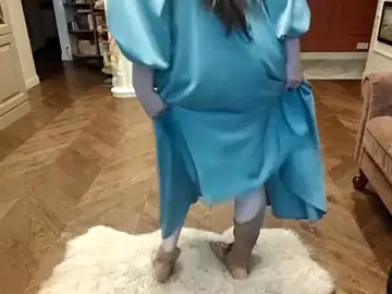 MarloOsburn  live sex cam