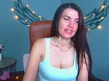 MilaLoona  live sex cam