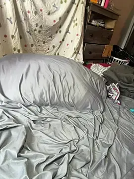 Slimthiccness  live sex cam
