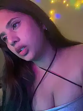 Mikasaarkman  live sex cam