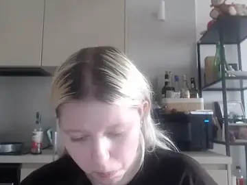 LenaSecret19  live sex cam