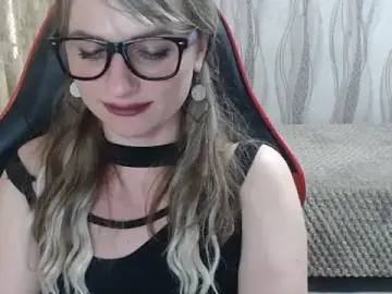 LioraW  live sex cam