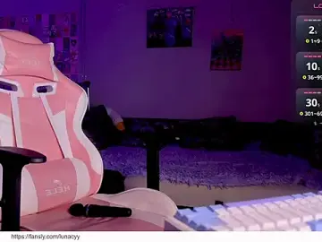 Lunaacyy  live sex cam