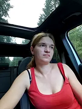 Mercedeswoman8  live sex cam