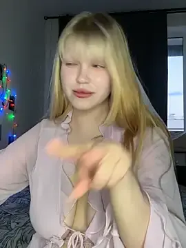 Boyismine  live sex cam