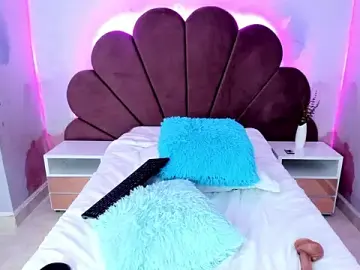 Chel_hot  live sex cam