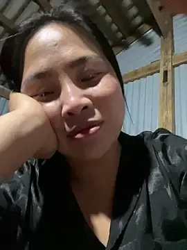 Alma_vae  live sex cam