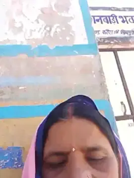CUTE_Ishpa  live sex cam