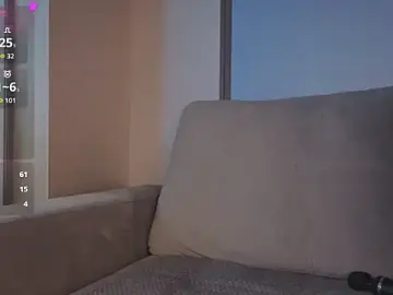 KellyBurrus  live sex cam