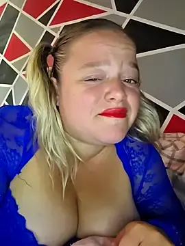 LoveableFlow190  live sex cam