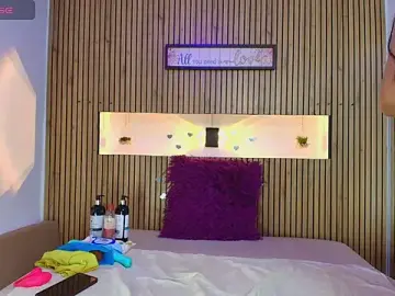 Mel_rouse_  live sex cam