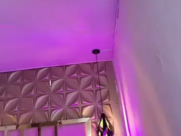 Queen_perla_  live sex cam