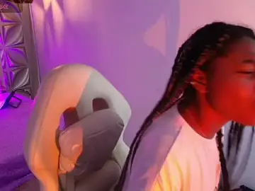 Queen_perla_  live sex cam