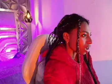 Queen_perla_  live sex cam