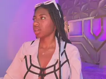 Queen_perla_  live sex cam