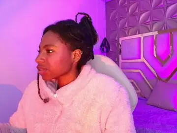 Queen_perla_  live sex cam