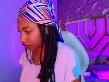 Queen_perla_  live sex cam