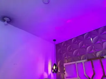 Queen_perla_  live sex cam