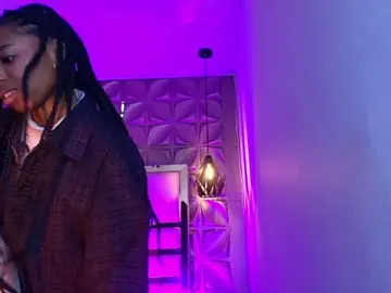 Queen_perla_  live sex cam