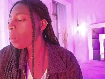Queen_perla_  live sex cam