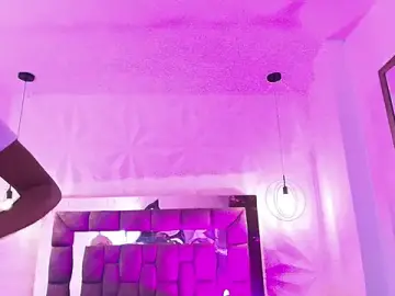 Queen_perla_  live sex cam