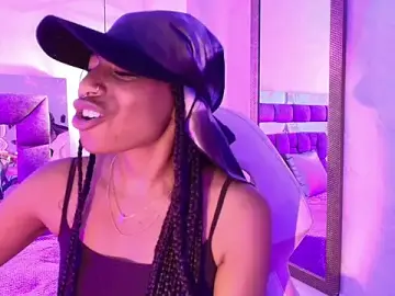 Queen_perla_  live sex cam