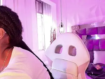 Queen_perla_  live sex cam