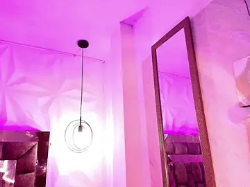 Queen_perla_  live sex cam