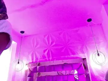 Queen_perla_  live sex cam