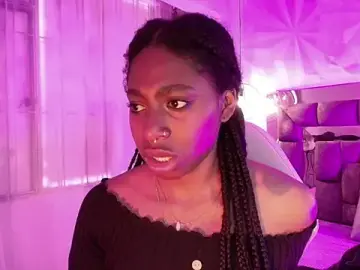 Queen_perla_  live sex cam