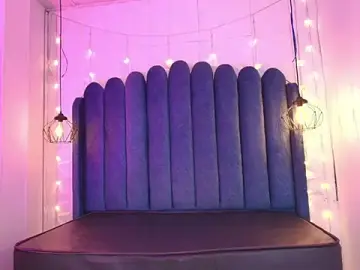 Queen_perla_  live sex cam