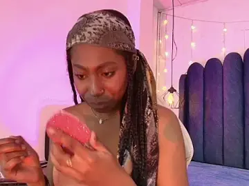 Queen_perla_  live sex cam