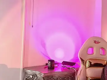 Queen_perla_  live sex cam