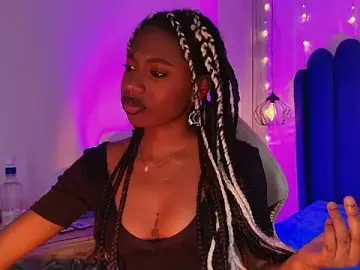 Queen_perla_  live sex cam