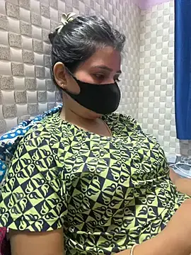 True_Love009  live sex cam