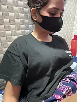 True_Love009  live sex cam