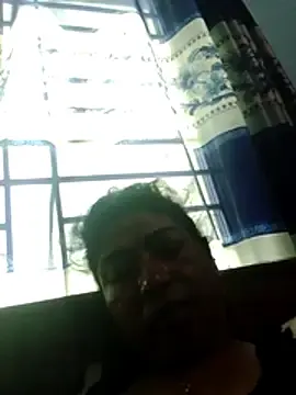 Arpita18  live sex cam