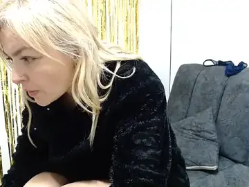 BlondeNatalia  live sex cam