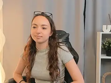 CheriChamlee  live sex cam