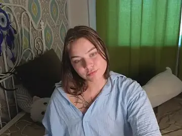 Strip_Elly  live sex cam