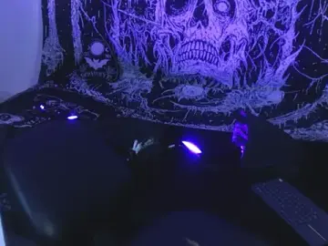 Mikaskullcs  live sex cam