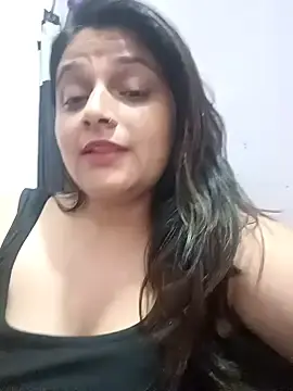 Akshusexygirl  live sex cam
