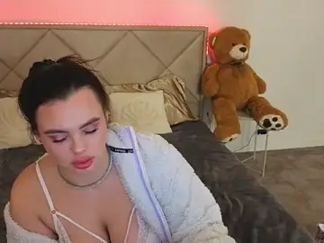 DivineTeaseMe  live sex cam