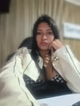 Meraky__  live sex cam