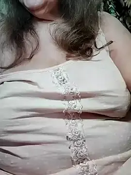 Snezhana  live sex cam