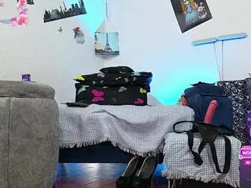 Keila_j  live sex cam