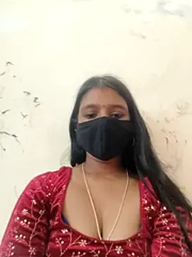 Riya-tamil-mallu  live sex cam