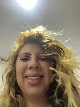 Viictoria_moncada  live sex cam